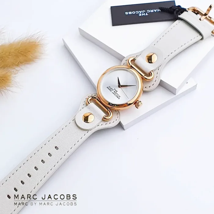 Đồng Hồ Nữ MARC JACOBS-thich-hang-ngoai