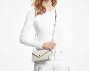 Túi Đeo Chéo Nữ Đẹp Michael Kors Small Logo Envelope Crossbody Bag-hang-ngoai-nhap