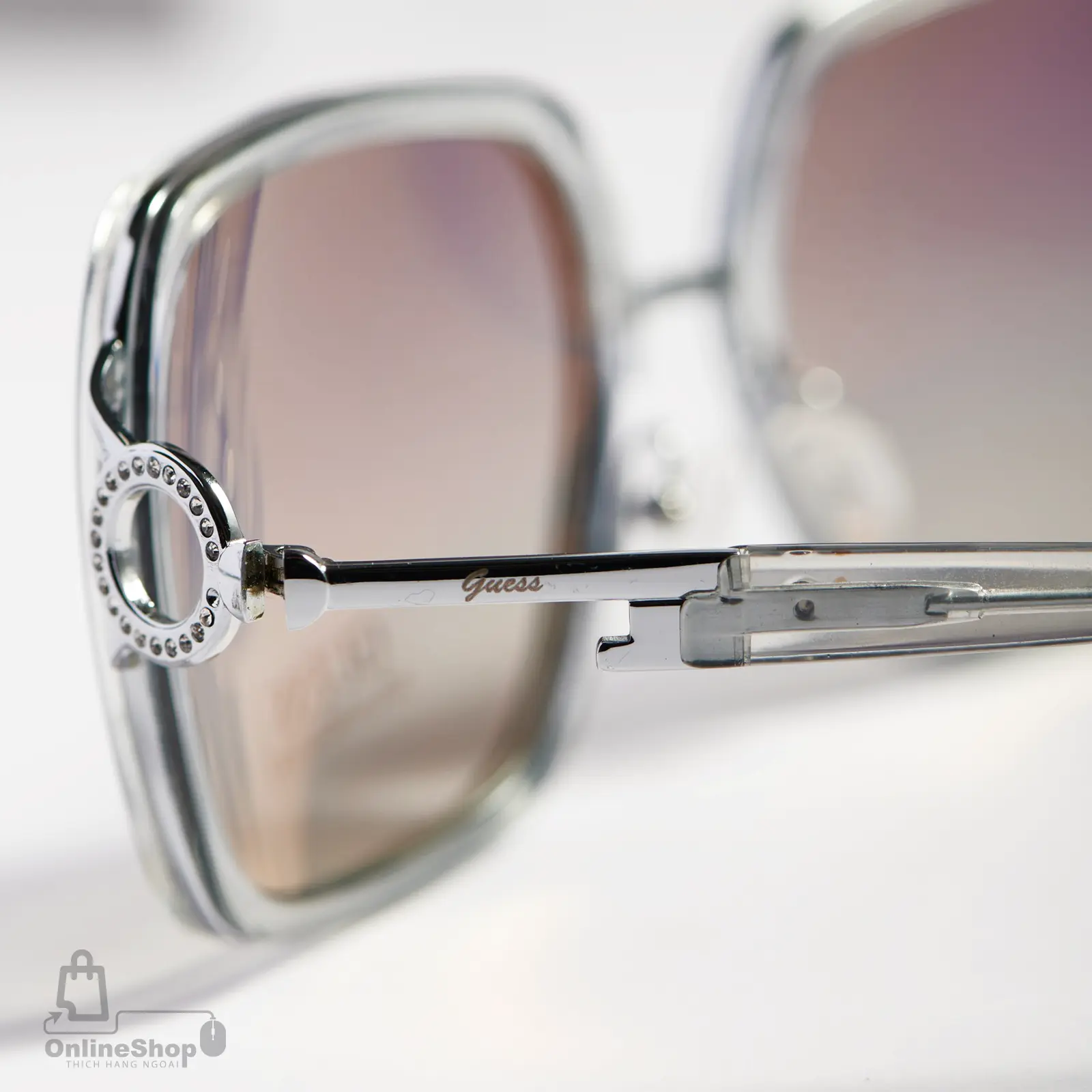 Bảo Vệ Mắt Tối Ưu Guess Factory GF6111-84W 56mm New Sunglasses & Authentic-thich-hang-ngoai